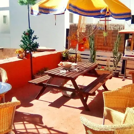 Matt Terrace Gasthof Las Palmas / Gran Canaria